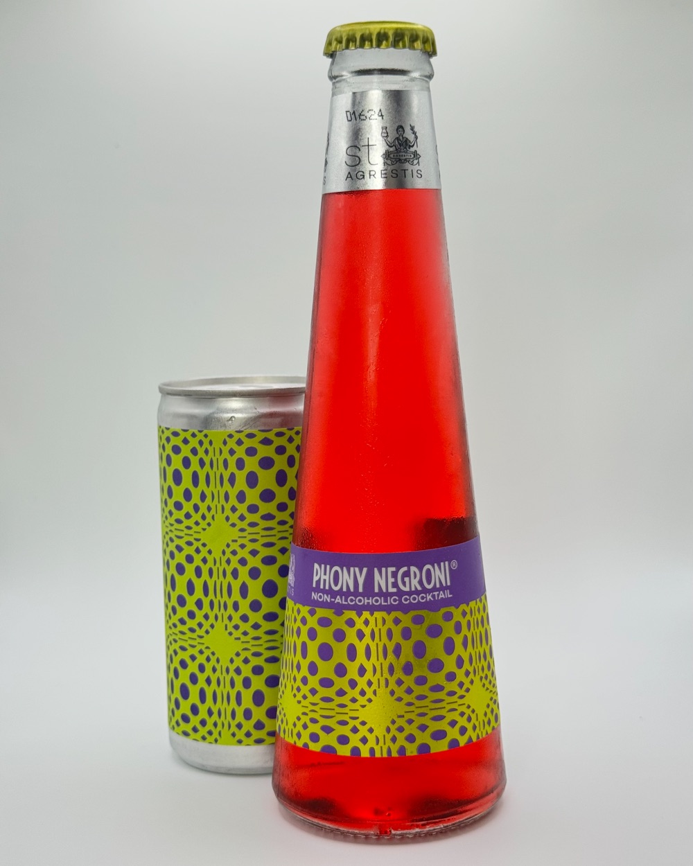 Phony Negroni bottle and can